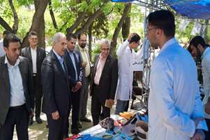 مشارکت دانشجویان دانشکده علوم توانبخشی در برپایی غرفه های هفته جهانی سلامت
